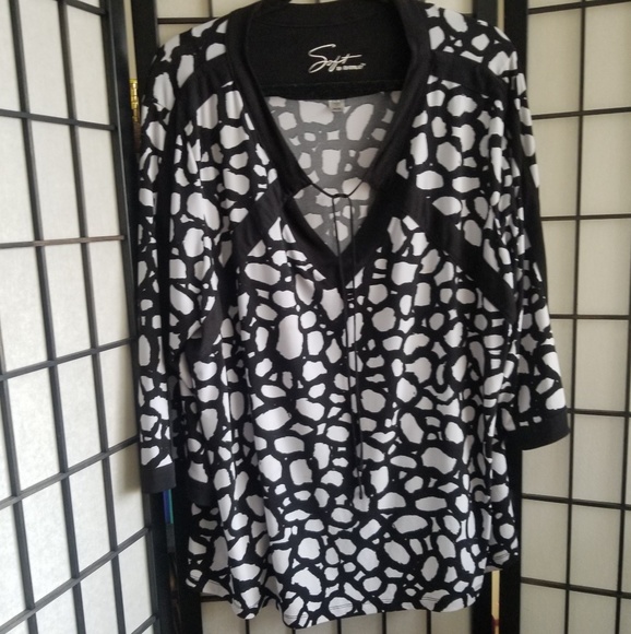 Avenue black and white tunic size 26/28 - Picture 1 of 8
